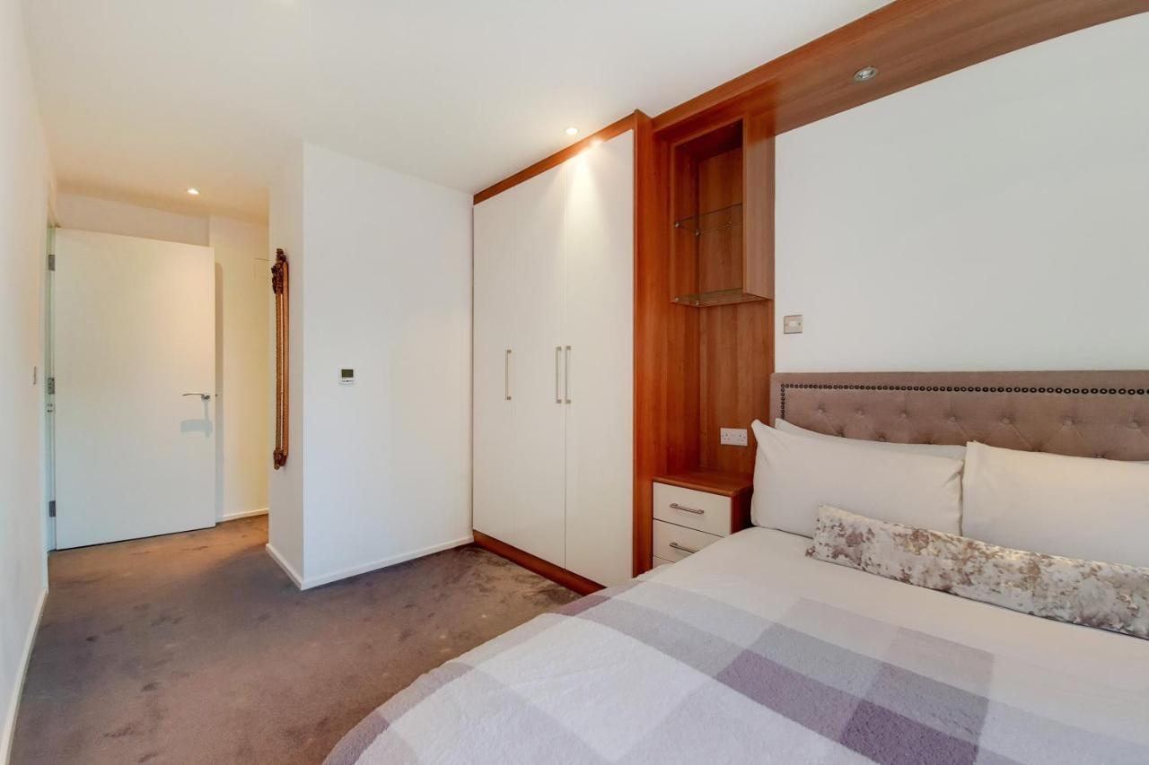Free Parking - Two Bed Apartment By London Docklands Londres Exterior foto