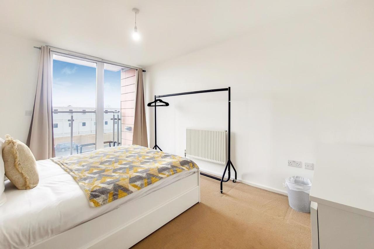 Free Parking - Two Bed Apartment By London Docklands Londres Exterior foto