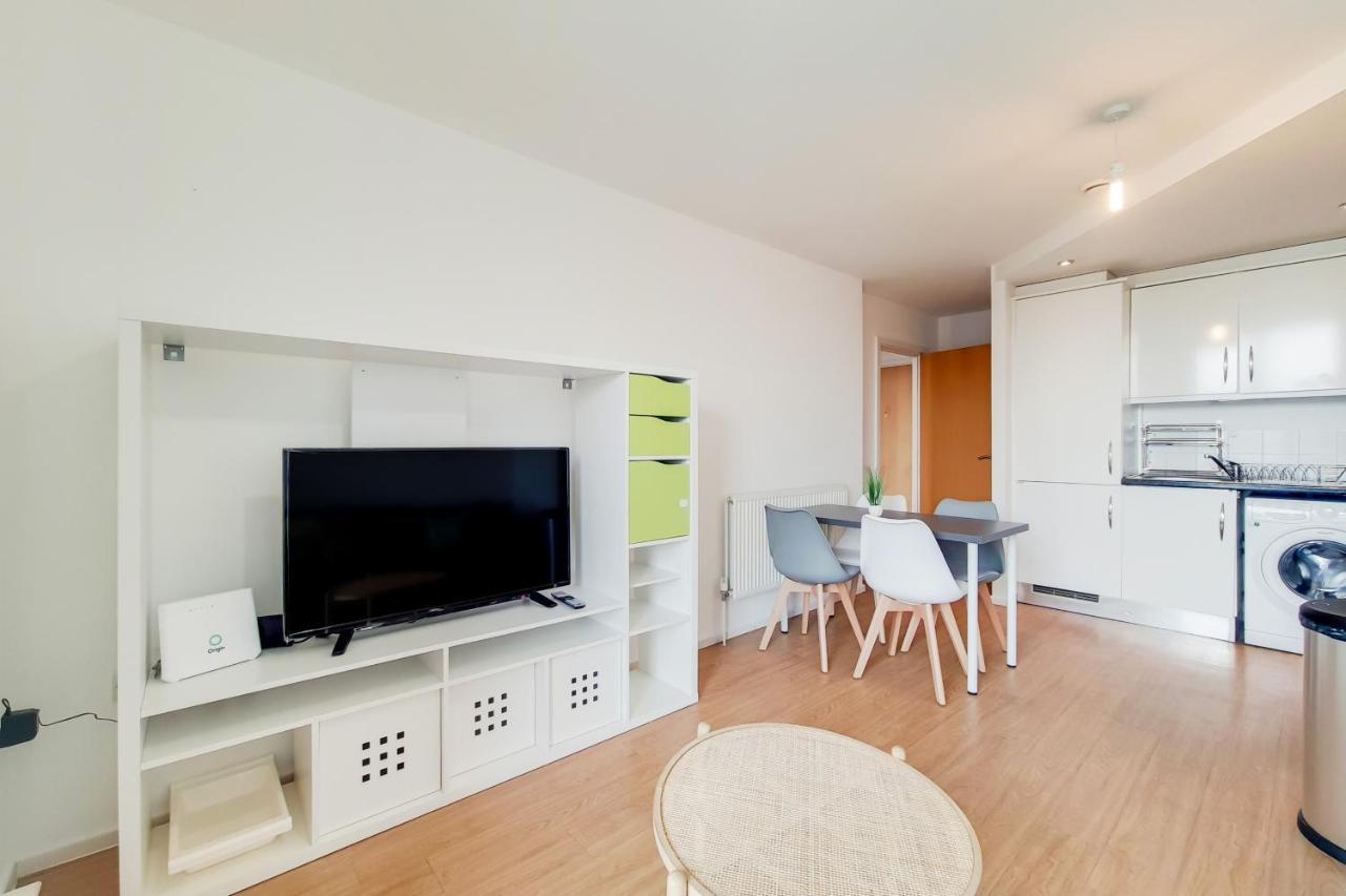 Free Parking - Two Bed Apartment By London Docklands Londres Exterior foto